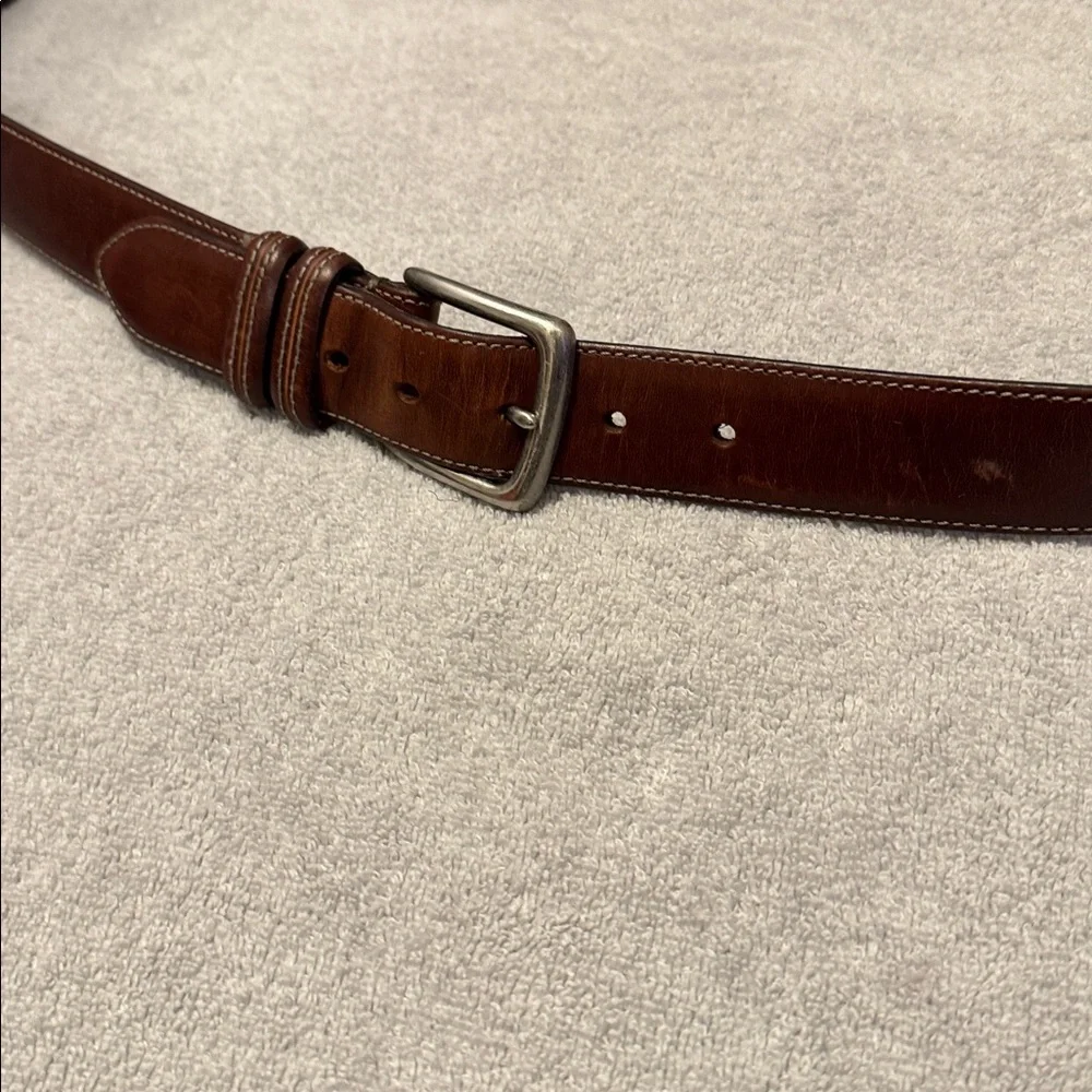 Columbia Brown Leather Belt men’s size 44 double‎ loop